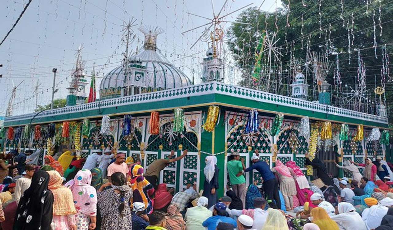 Uttarakhand: 107 Pakistani pilgrims arrive for annual Urs at Piran ...