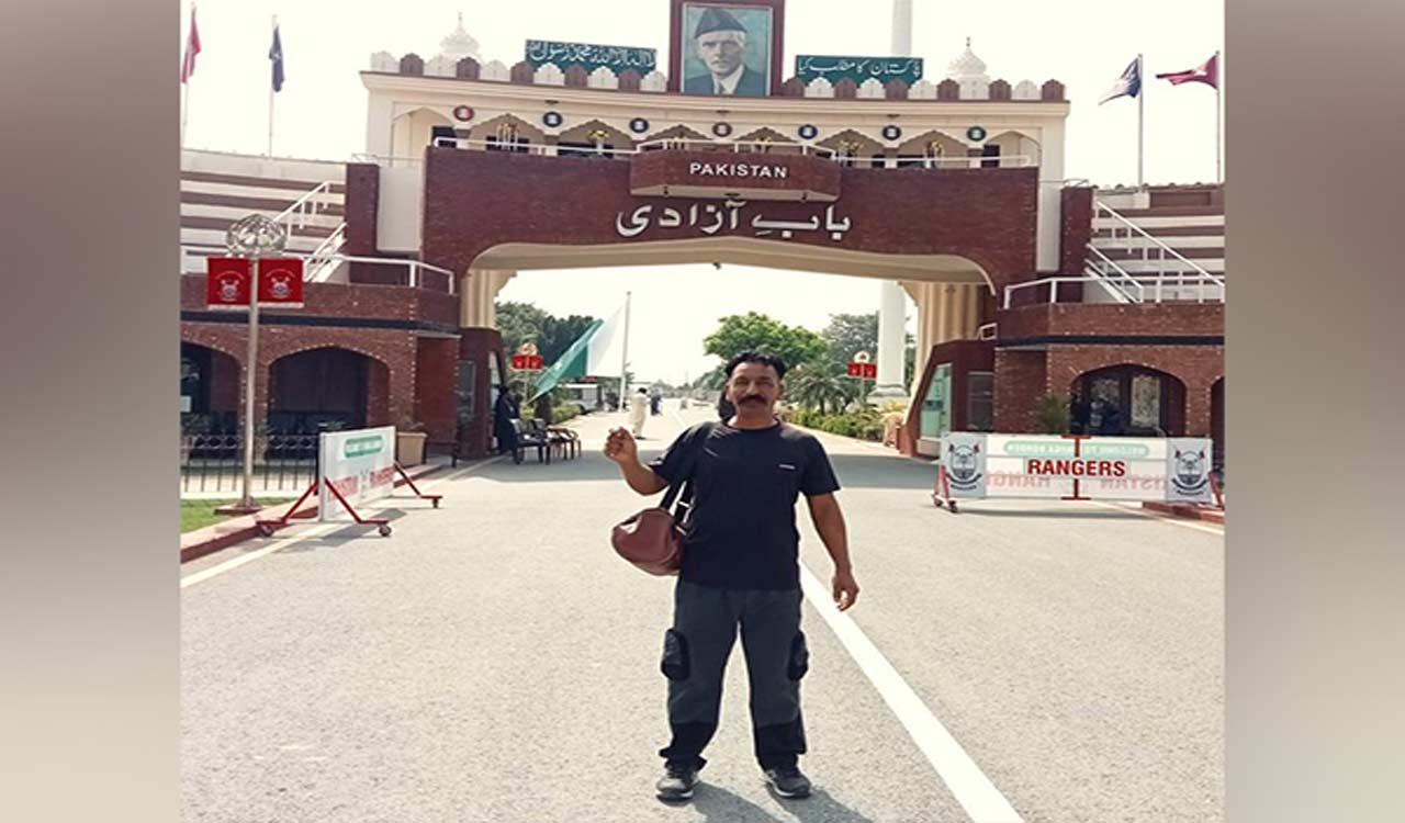 India repatriates Pakistani national via Attari-Wagah border