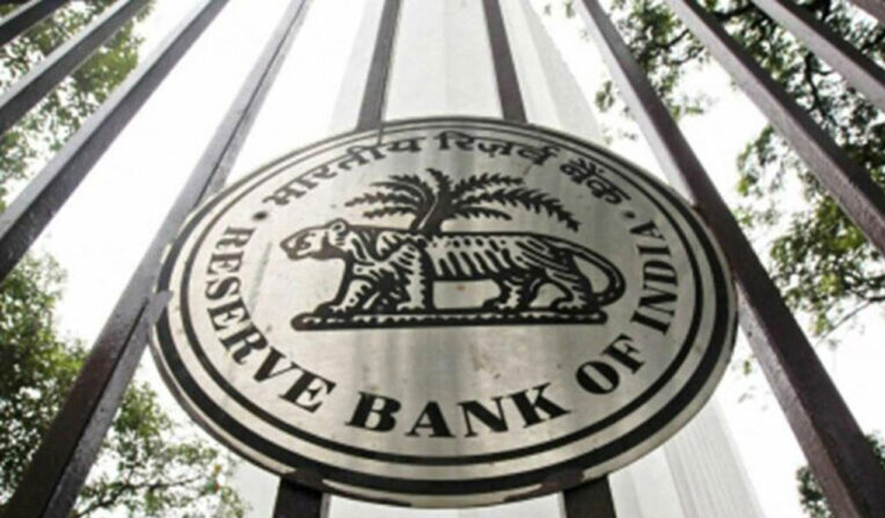RBI expected to retain benchmark rate: Experts 