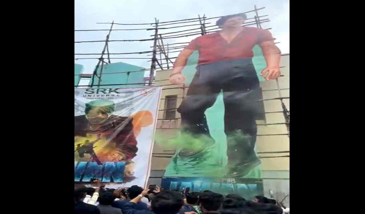 Festival-like welcome to Shah Rukh Khan’s ‘Jawan’ in Hyderabad 