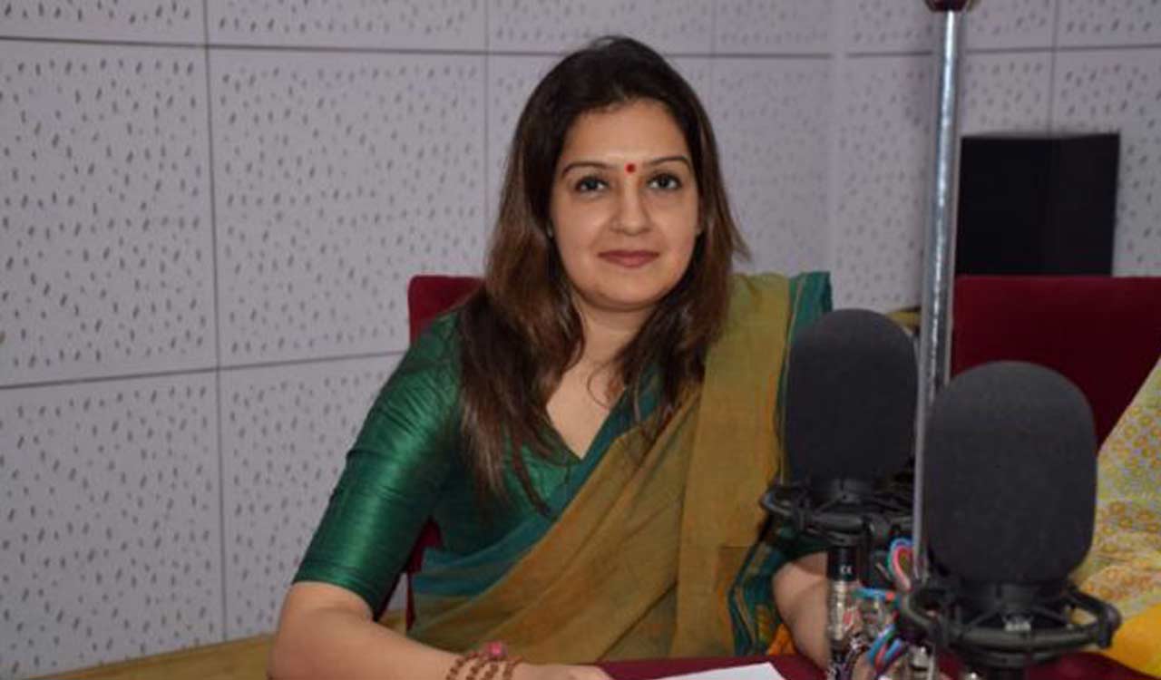 MP Priyanka Chaturvedi writes to RS Chairman over “political sloganeering by visitors”
