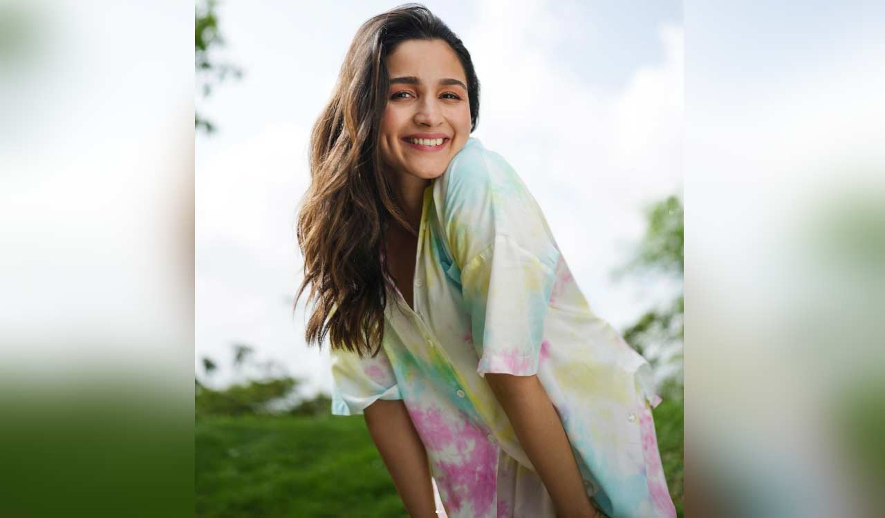 Exclusive! Alia to celebrate Holi, birthday amidst friends and family in Alibaug