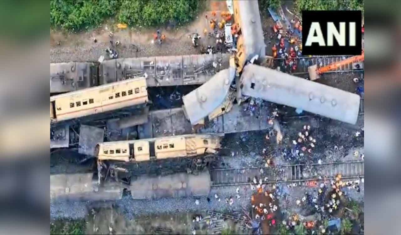 Andhra Train Accident 33 Trains Cancelled 6 Rescheduled Telangana Today