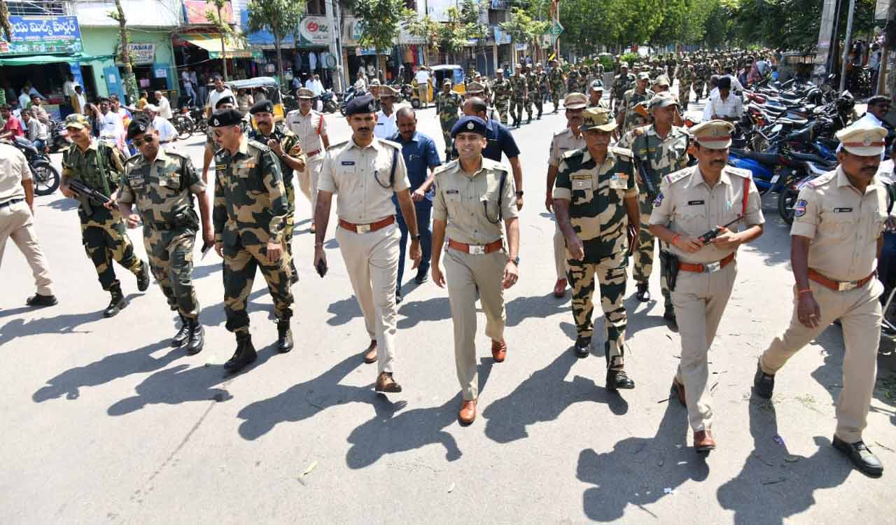 BSF flag march held in Sircilla
