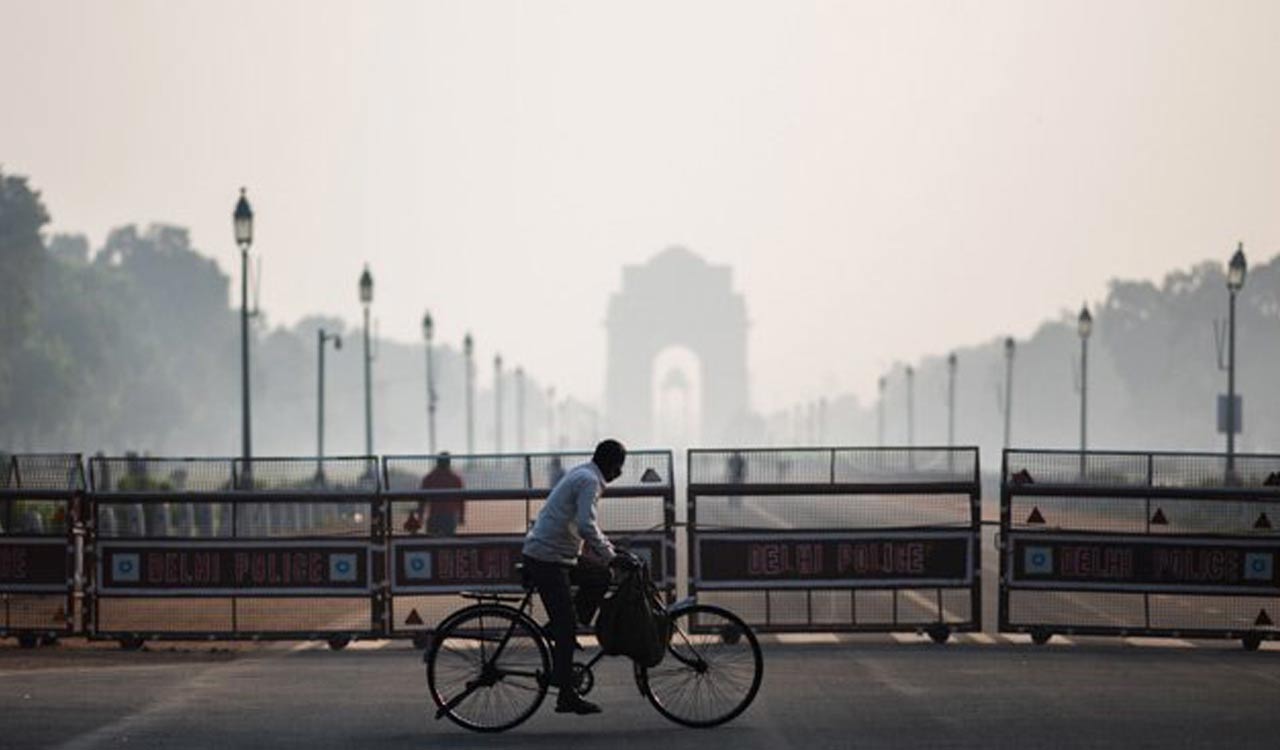 Delhi’s air quality turns ‘poor’; measures under GRAP stage I kick in