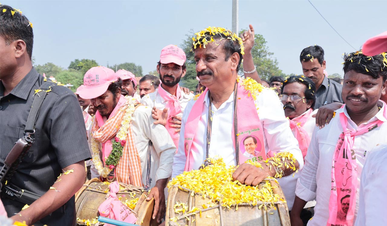 BRS Dubbak candidate and MP Kotha Prabhakar Reddy stabbed during election campaign