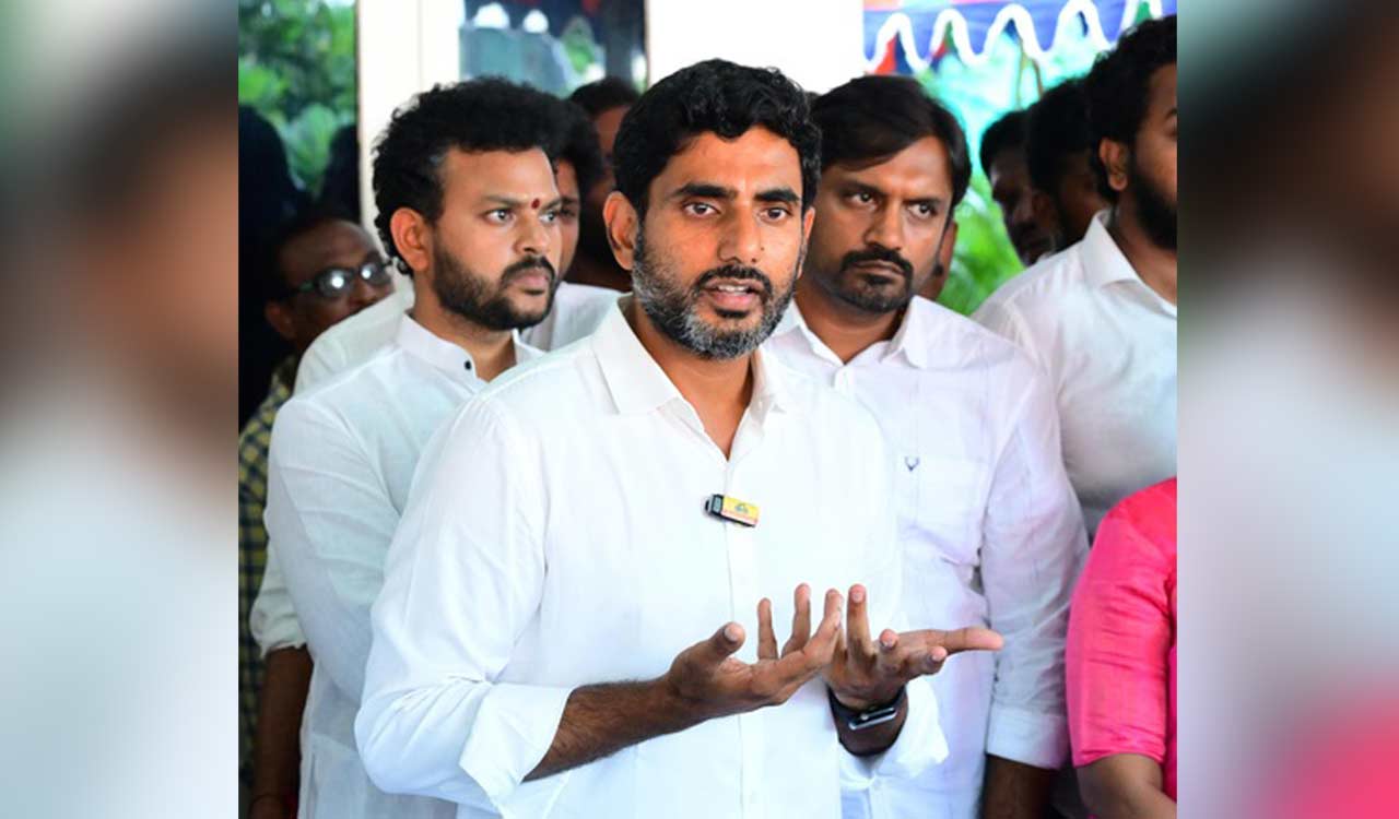 Amaravati Case: Nara Lokesh appears before CID for second day