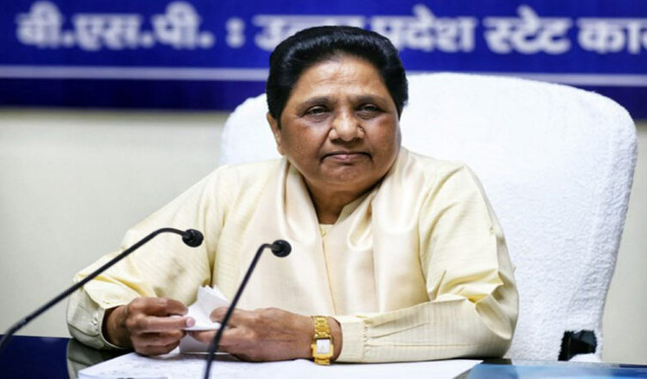 Mayawati demands caste survey in UP immediately