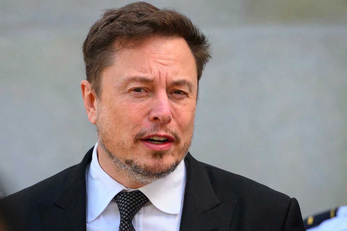 X stops displaying news headlines as Elon Musk “dislikes” how they look