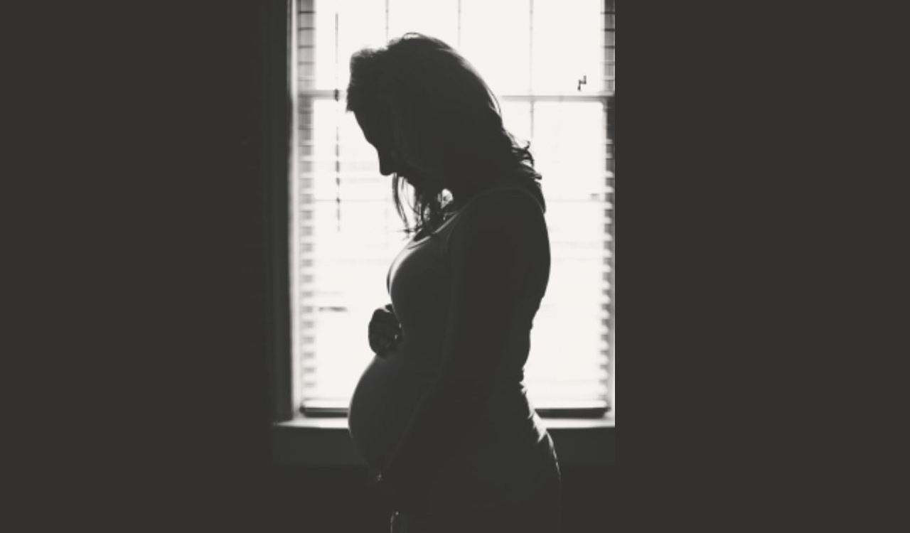 Common virus pre-exposure guards against birth defects, miscarriage