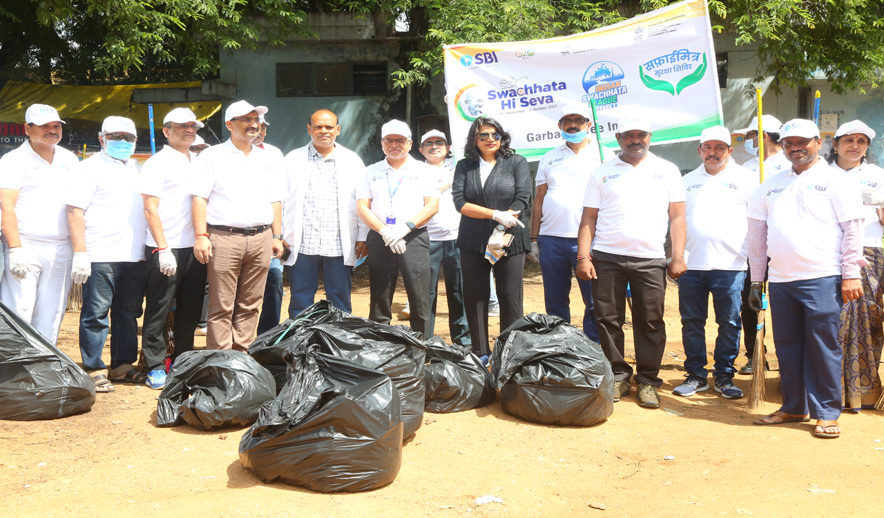 SBI leads 165 Swachchata drives across Telangana for ‘Ek Tareek, Ek ...