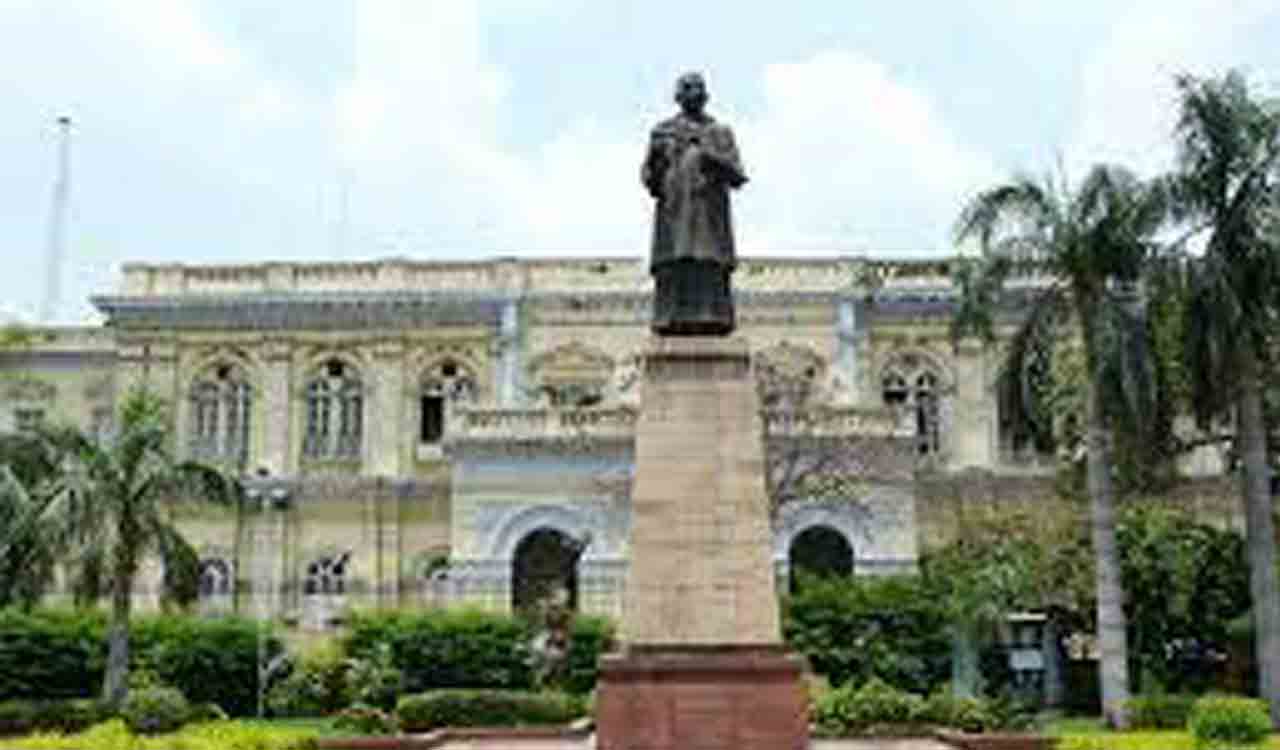 Town Hall is heritage landmark, we will keep it alive: Delhi Mayor Oberoi