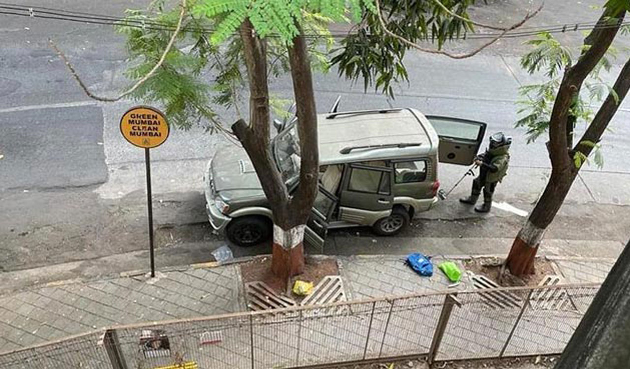 Antilia bomb scare case: Court rejects discharge application of accused cricket bookie