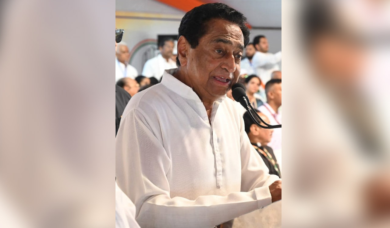 MP Assembly Polls: Kamal Nath exhorts Congress workers to gear up for big poll battle
