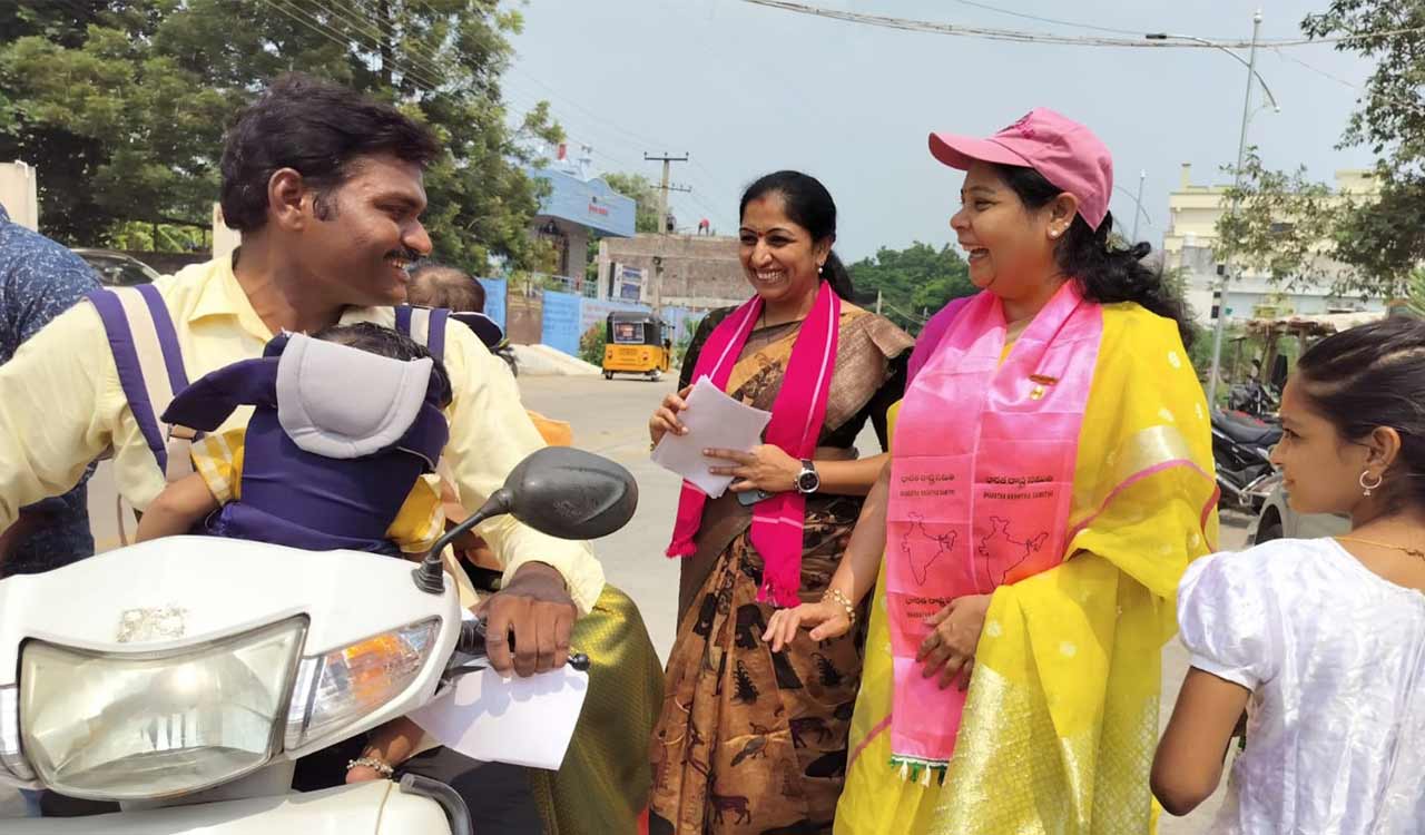 Woman behind Puvvada’s success, Vasantha Lakshmi electioneer for her spouse