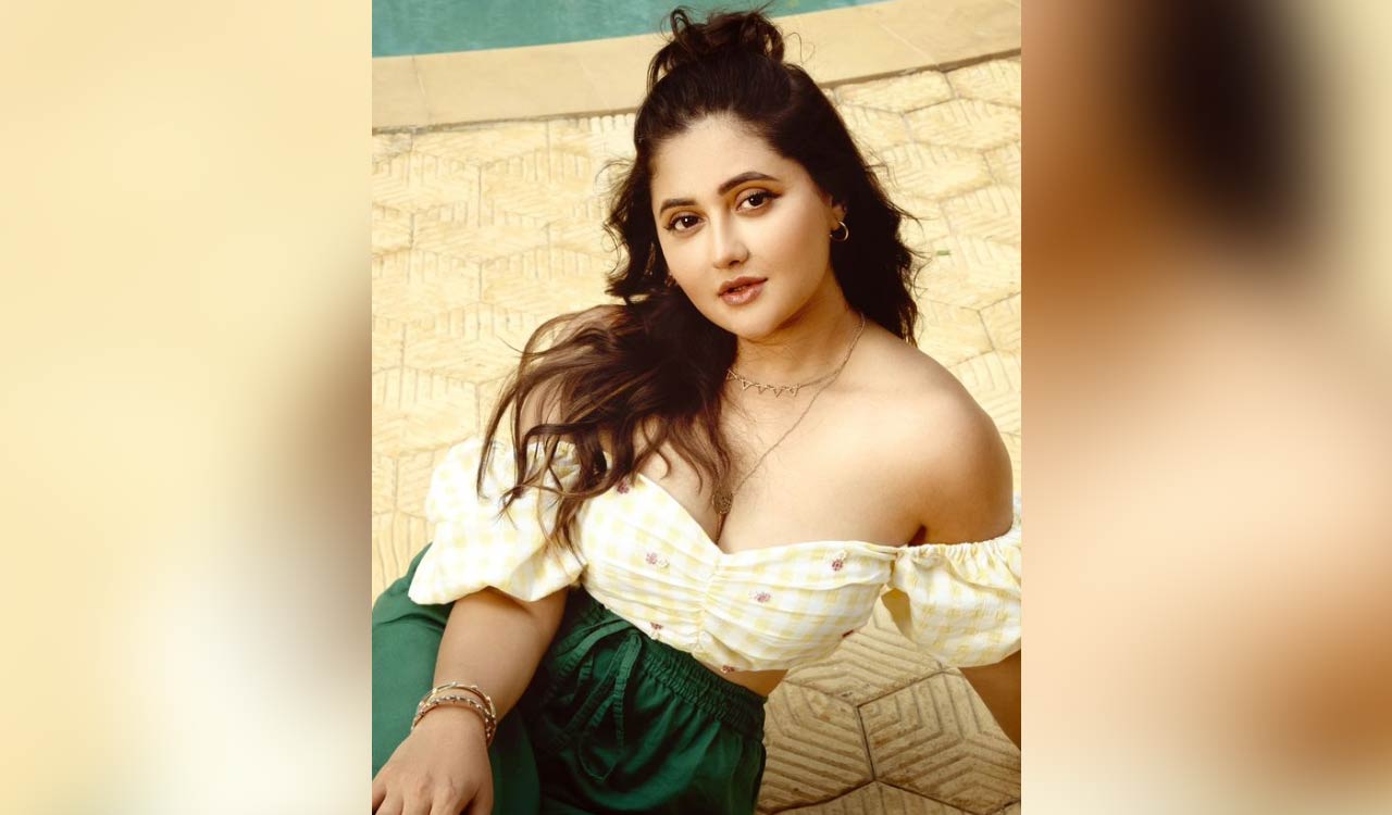 Rashami Desai shares her unconditional love for garba