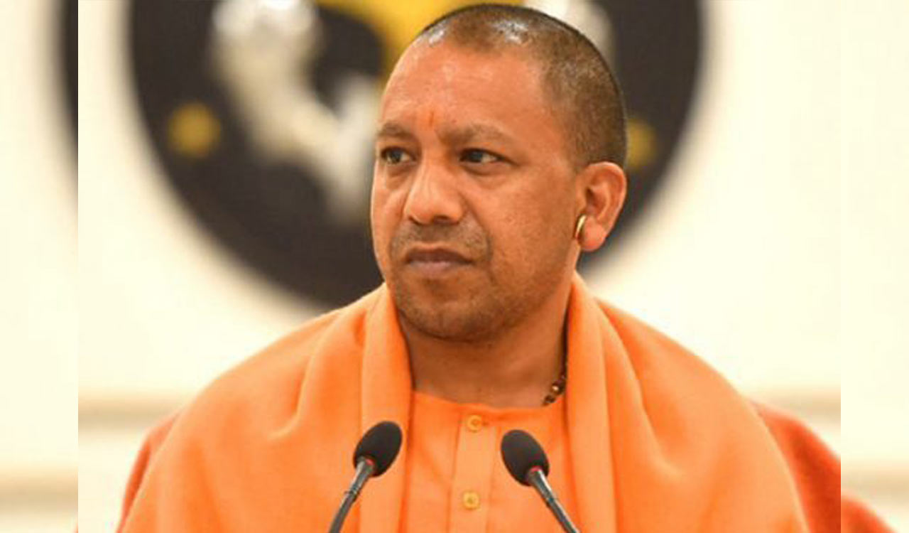 Yogi govt to develop 10 council schools of Lucknow and Barabanki as Demo Schools