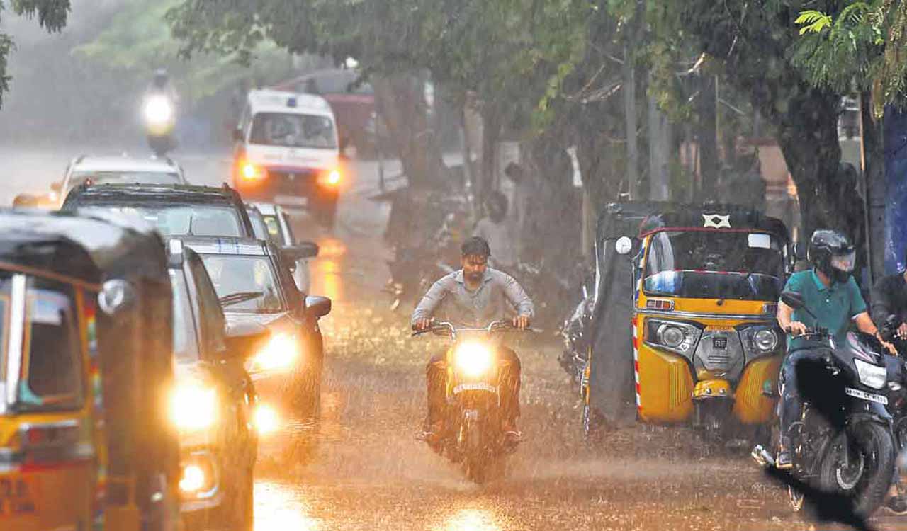 Hyderabad braces for light showers-Telangana Today