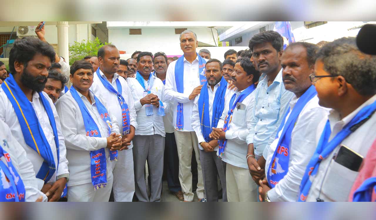 Centre should place SC categorisation bill in Parliament, says Harish Rao