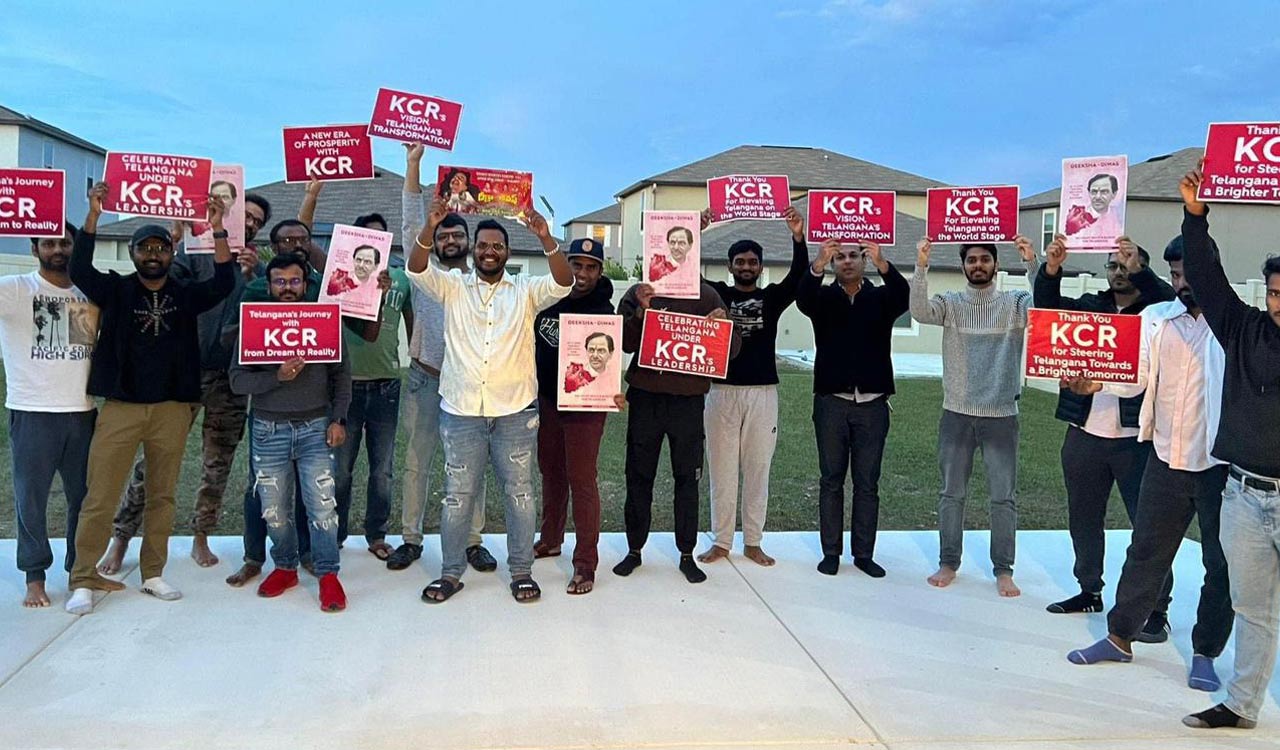 Telangana NRIs celebrate Deeksha Diwas