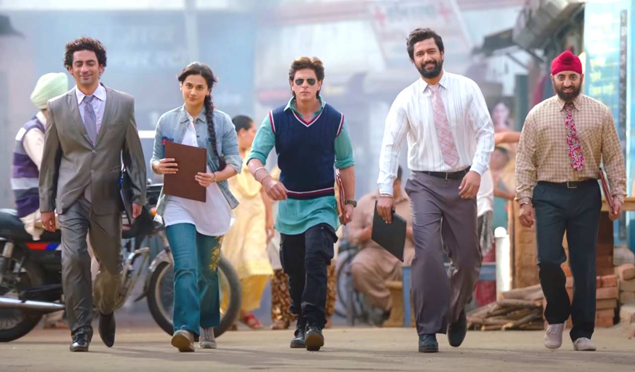 SRK unveils “Dunki” with Rajkumar Hirani: A tale of dreams and desires