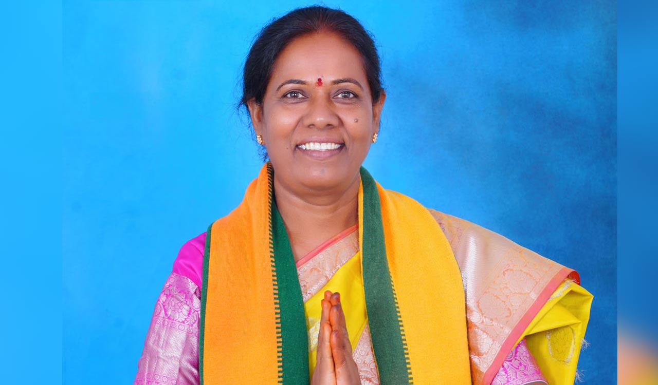 Tula Uma resigns from BJP