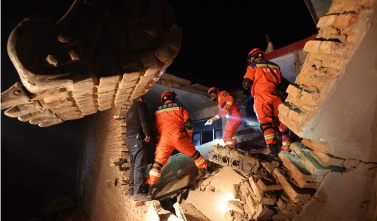 Earthquake China 2