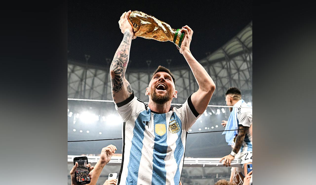 December 18: When Messi lifted FIFA World Cup and completed football
