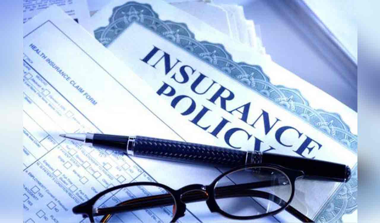 Life insurers’ premium income rises nearly 13 pc to Rs 7.83 lakh crore in FY23