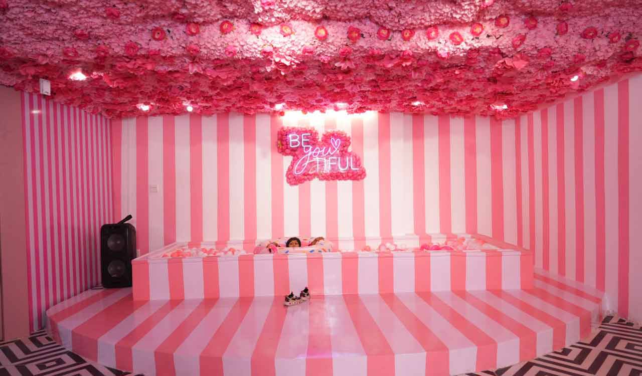Gachibowli gets a pink makeover: La Vie En Rose Café arrives in style