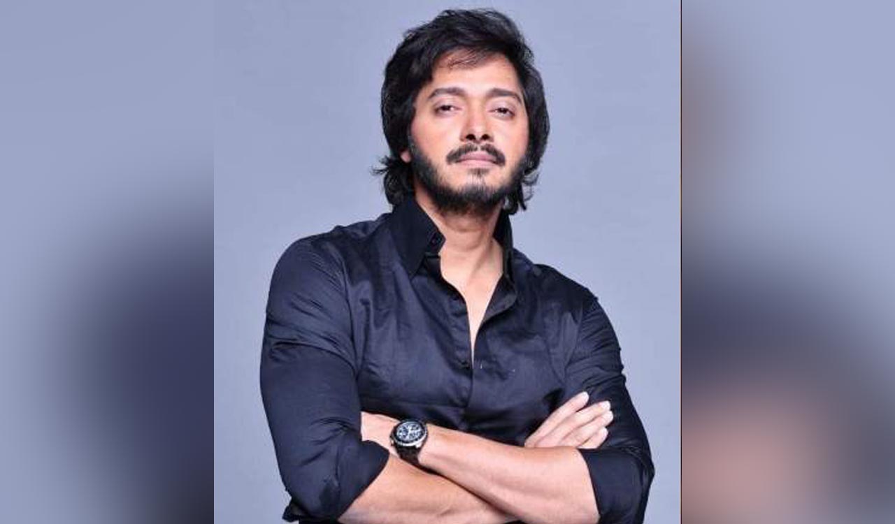 Bollywood star Shreyas Talpade suffers heart attack, undergoes angioplasty