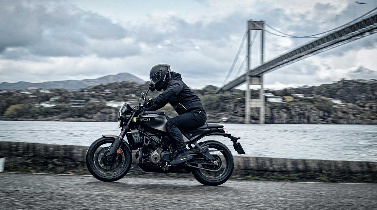 Husqvarna motorcycles unveils Svartpilen 401, Vitpilen 250