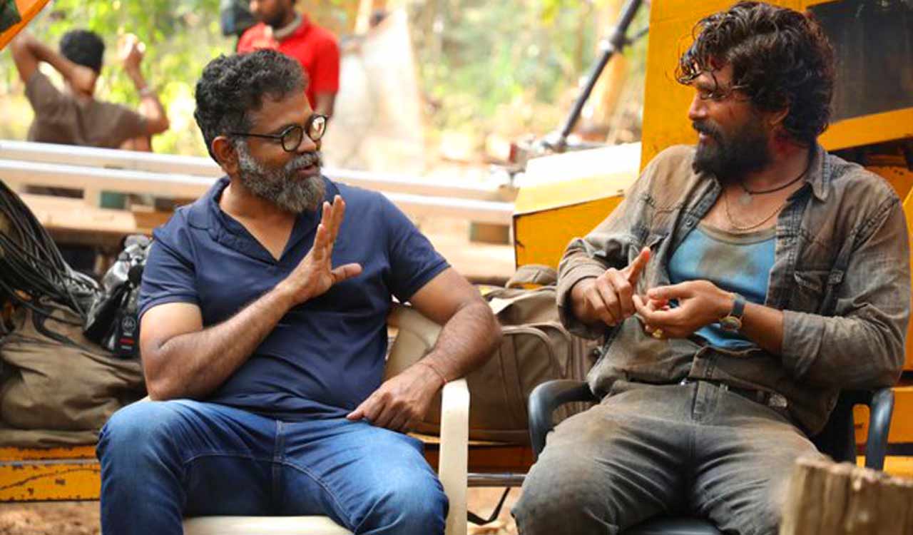 Allu Arjun extends birthday wishes to ‘Pushpa’ Director Sukumar