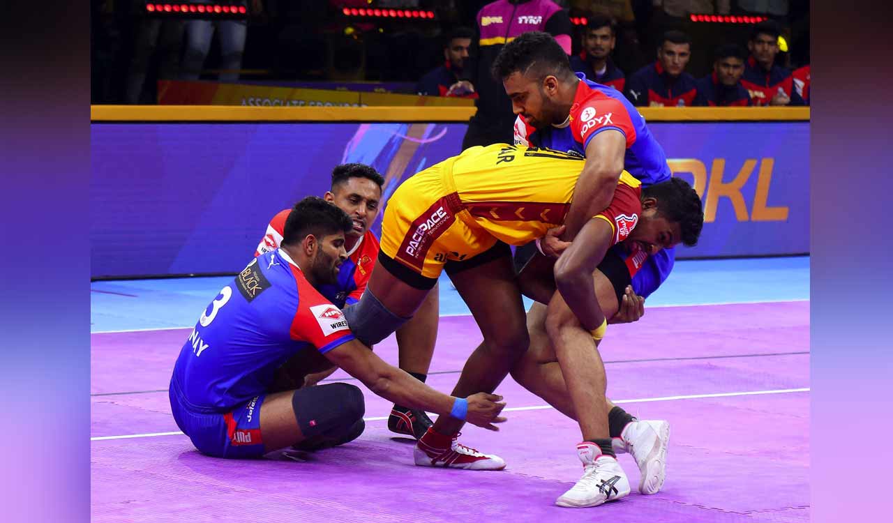 Pro Kabaddi League: Solid defence helps Haryana Steelers to clinch 37-30 win over Telugu Titans
