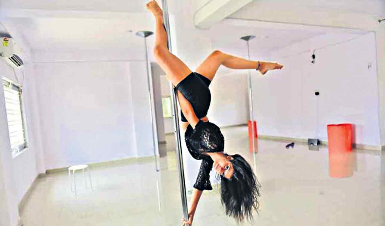 Dancing effective way to lose fat for overweight, obese people: Study