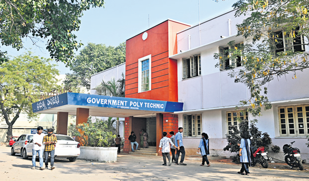 Technical Education Department lay out plan to secure autonomous status for polytechnic colleges