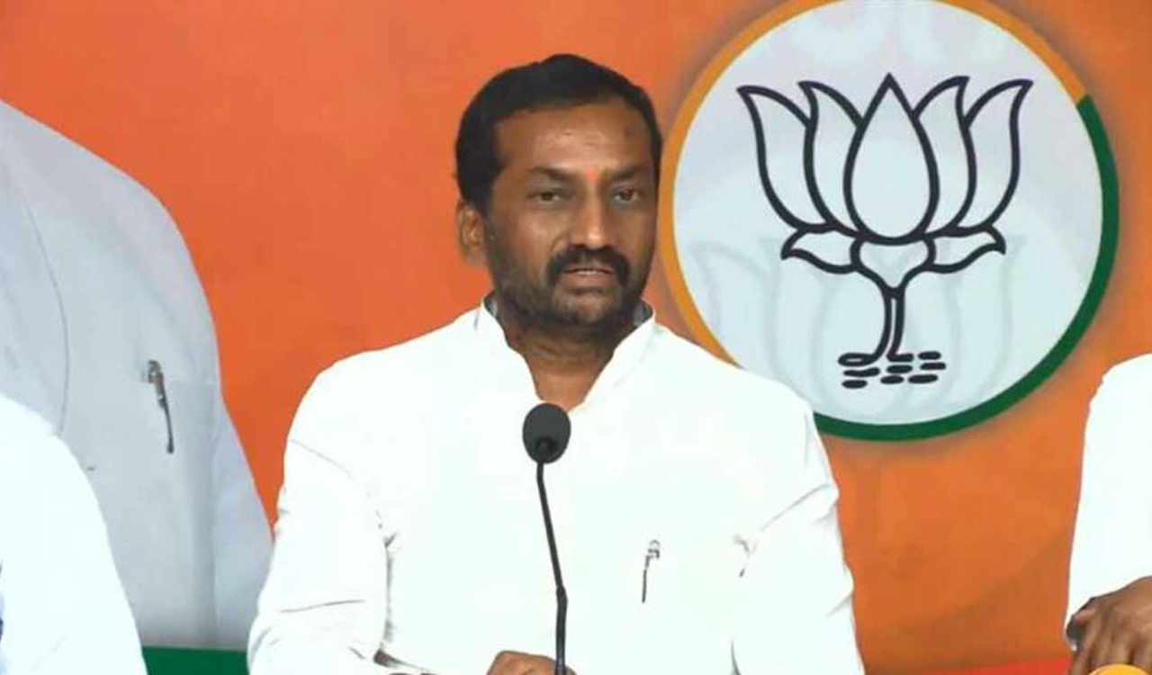 Congress, BRS working in tandem: Raghunandan Rao