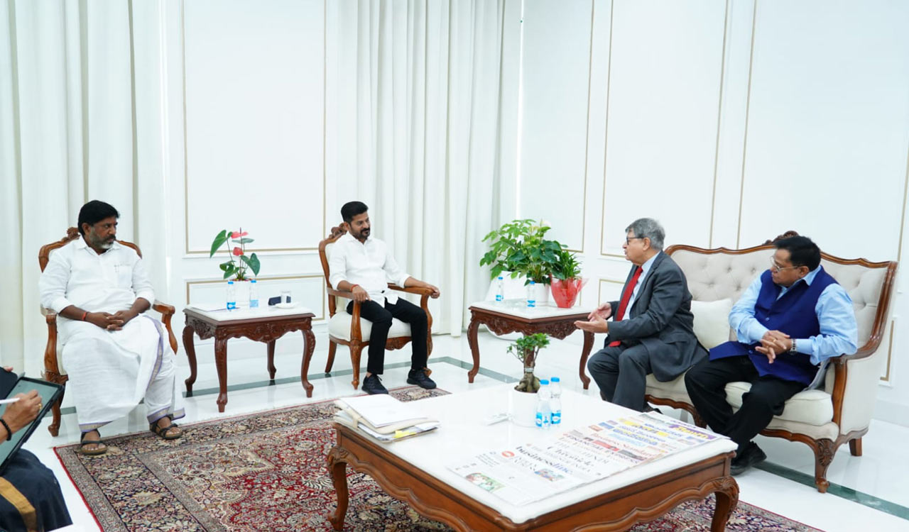 CM Revanth Reddy meets Niti Aayog team; asks for pending funds