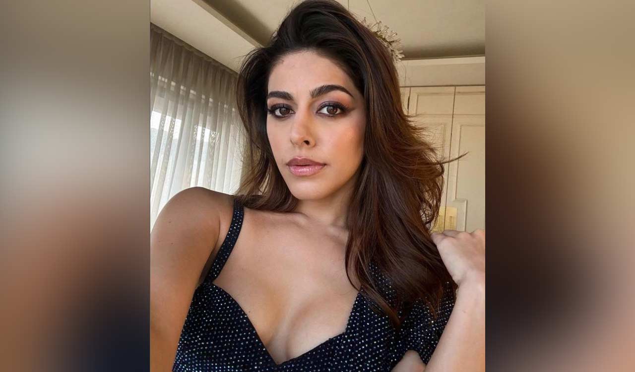 Watch: Even a spider bite couldn’t deter Alaya F from sticking to her New Year resolution