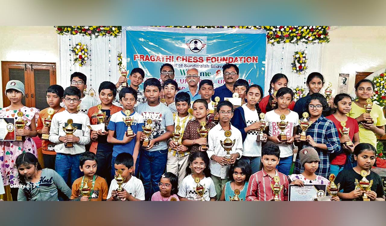 Bava Samavart emerges winner in U-13 boys division of Children Chess Tournament