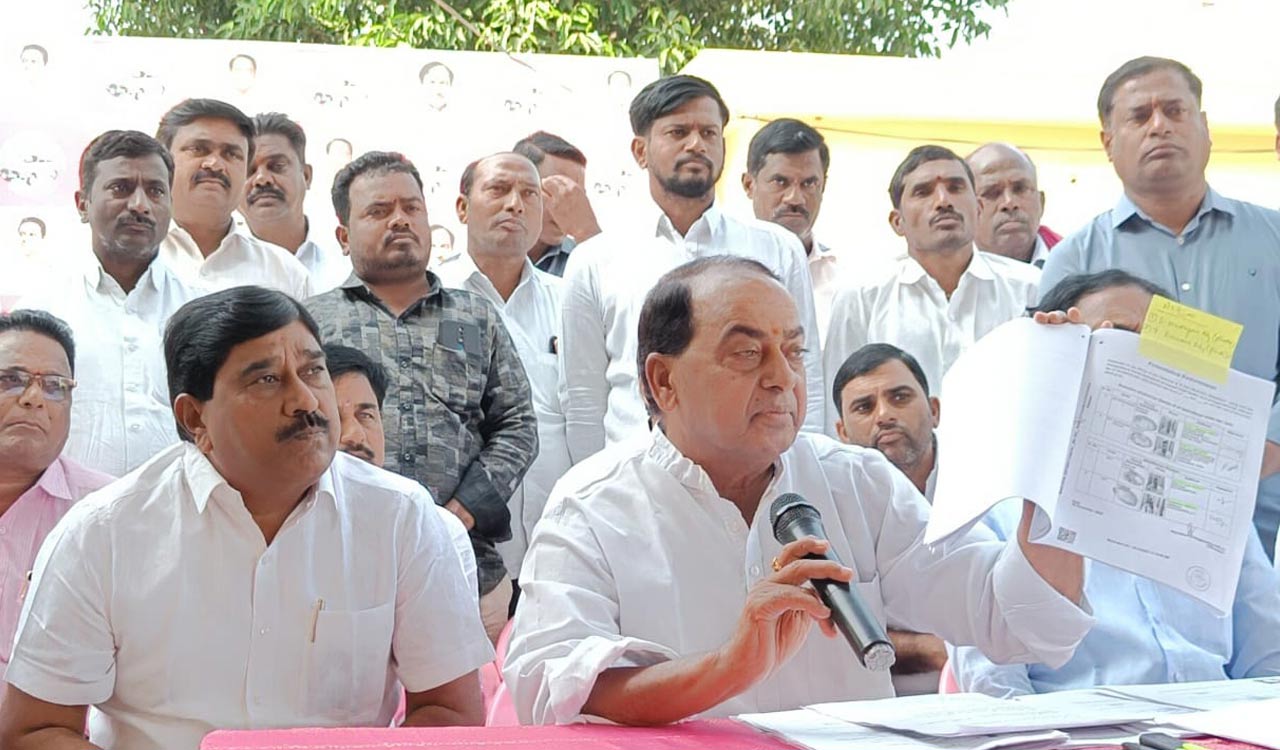 Indrakaran Reddy demands State govt to resolve ethanol factory row