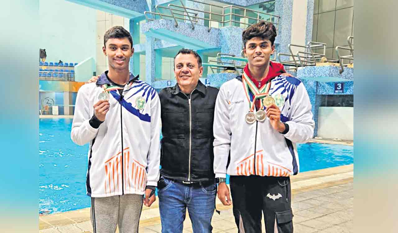 Telangana’s Suhas swims to gold