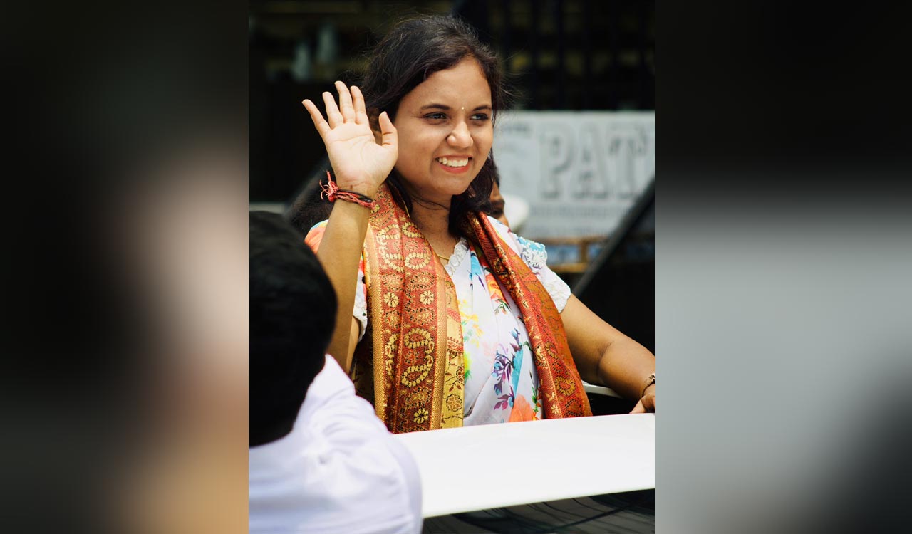 Chandrababu Naidu condoles demise of Telangana MLA Lasya Nanditha