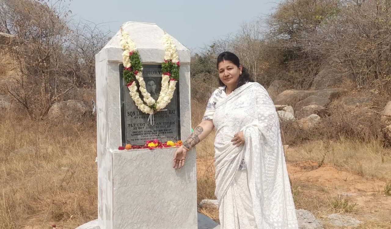Squadron Leader Abhimanyu Rai’s mother pays tributes at crash site in Medak