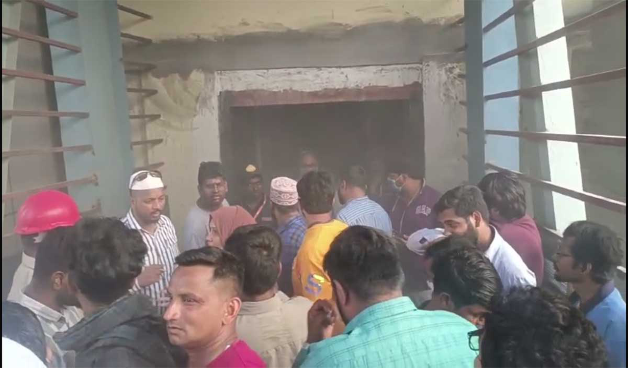 Watch: Fire breaks out at Niloufer Hospital in Hyderabad