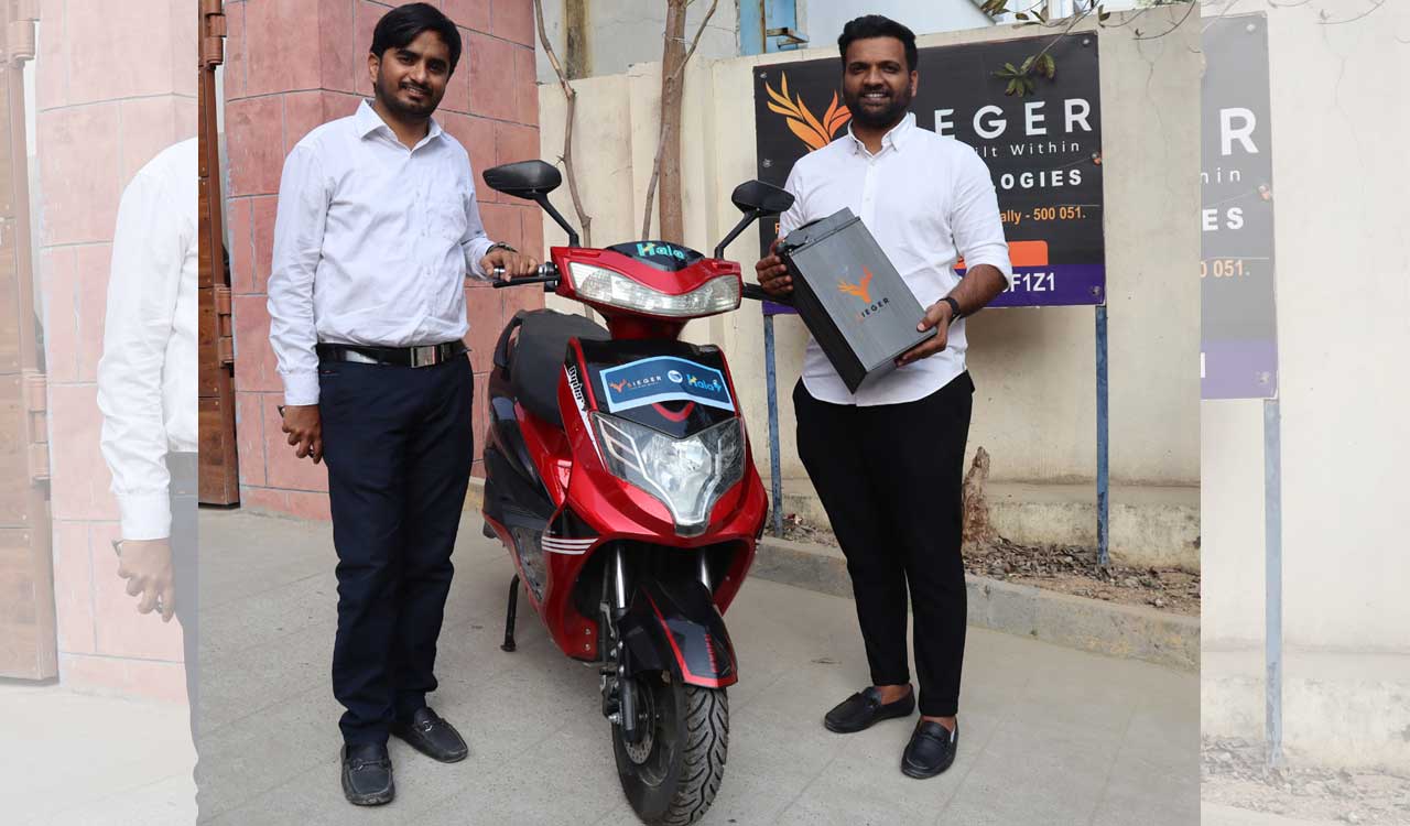Hala Mobility partners with Sieger Technologies to deploy 18K 2-wheele EVs in Hyderabad