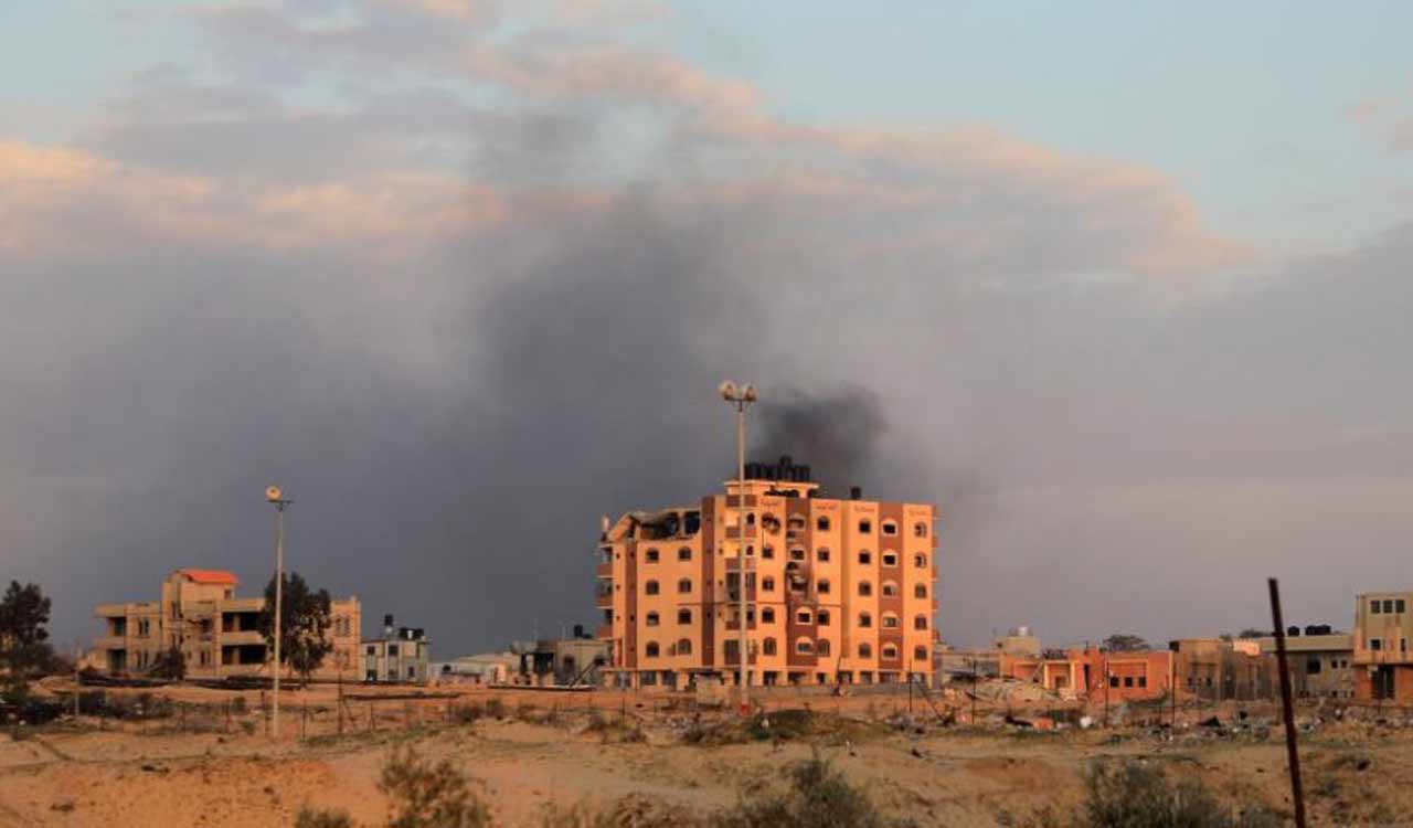 Israeli raid claims 22 lives in central Gaza strip