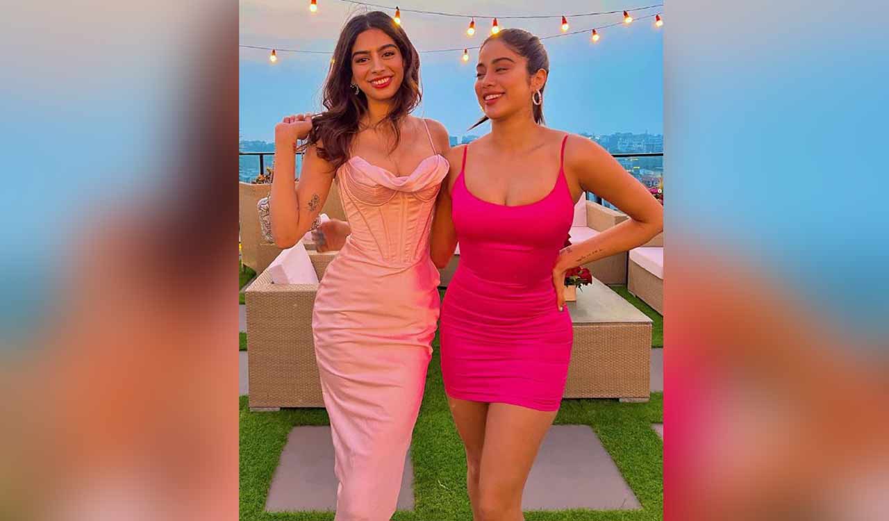 Janhvi apologises to sister Khushi on Instagram for fighting