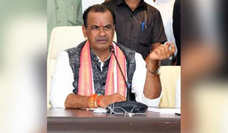 Komatireddy Venkat Reddy 1 1