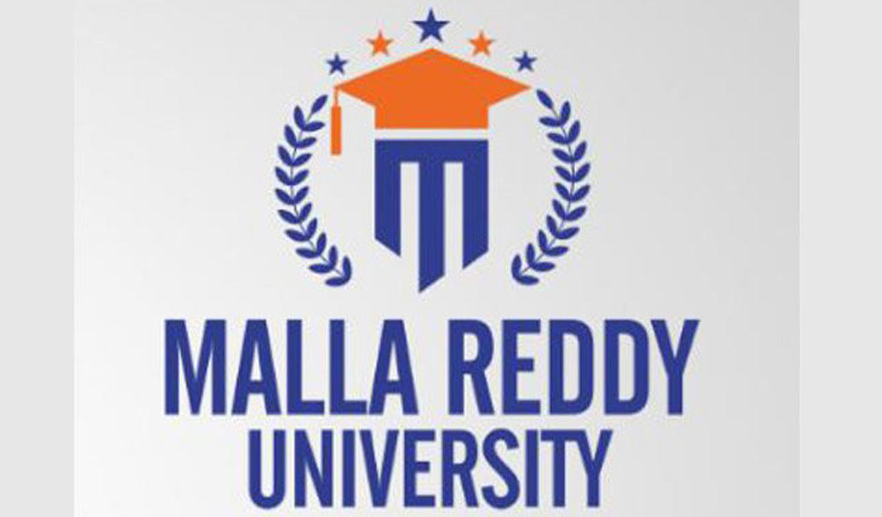 Hyderabad: NSUI, ABVP students clash over delay in Ambulance at Malla Reddy University